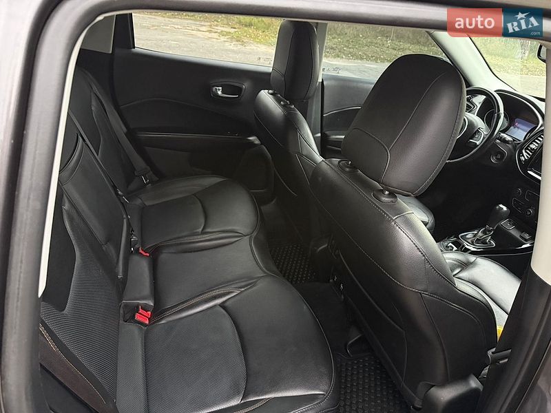 Позашляховик / Кросовер Jeep Compass 2019 в Києві фото 14 Позашляховик / Кросовер Jeep Compass 2019 в Києві