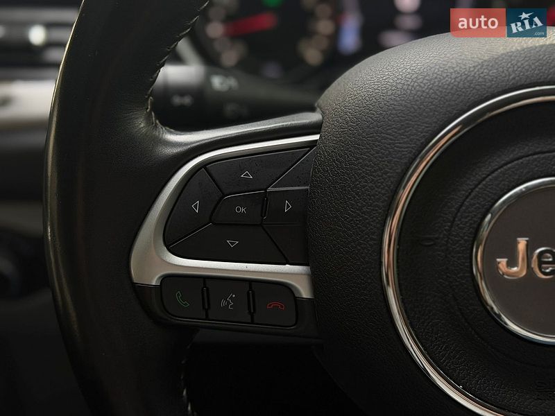 Позашляховик / Кросовер Jeep Compass 2017 в Рівному