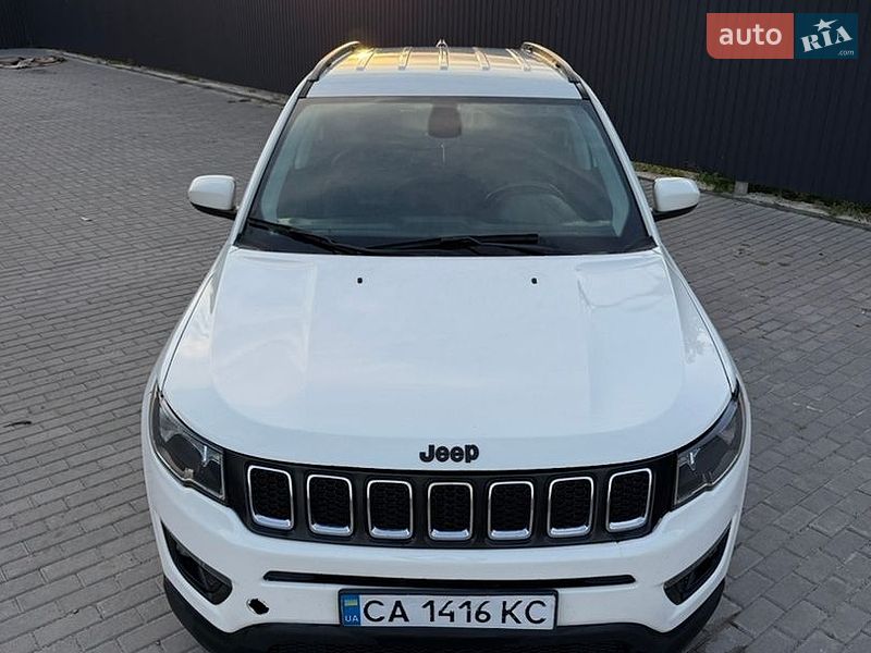 Внедорожник / Кроссовер Jeep Compass 2017 в Черкассах