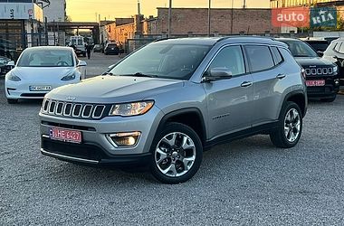 Позашляховик / Кросовер Jeep Compass 2020 в Рівному
