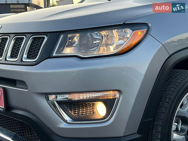 Позашляховик / Кросовер Jeep Compass 2020 в Рівному
