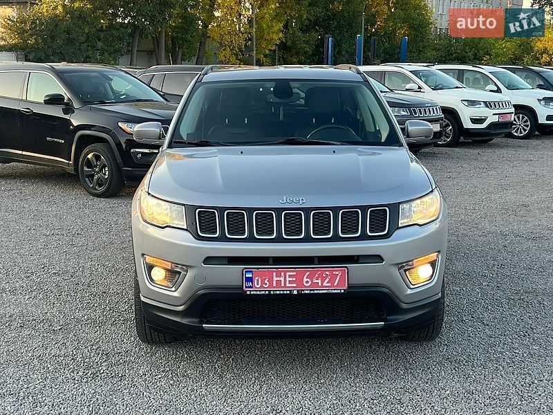 Позашляховик / Кросовер Jeep Compass 2020 в Рівному