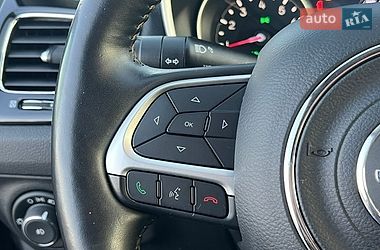 Позашляховик / Кросовер Jeep Compass 2020 в Рівному