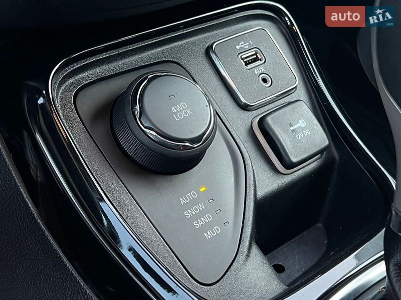 Позашляховик / Кросовер Jeep Compass 2020 в Рівному