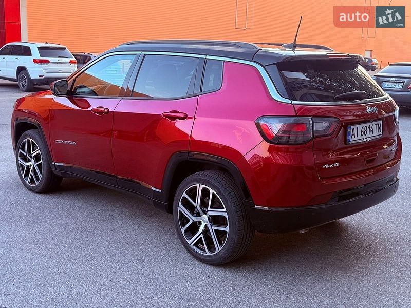 Внедорожник / Кроссовер Jeep Compass 2024 в Киеве