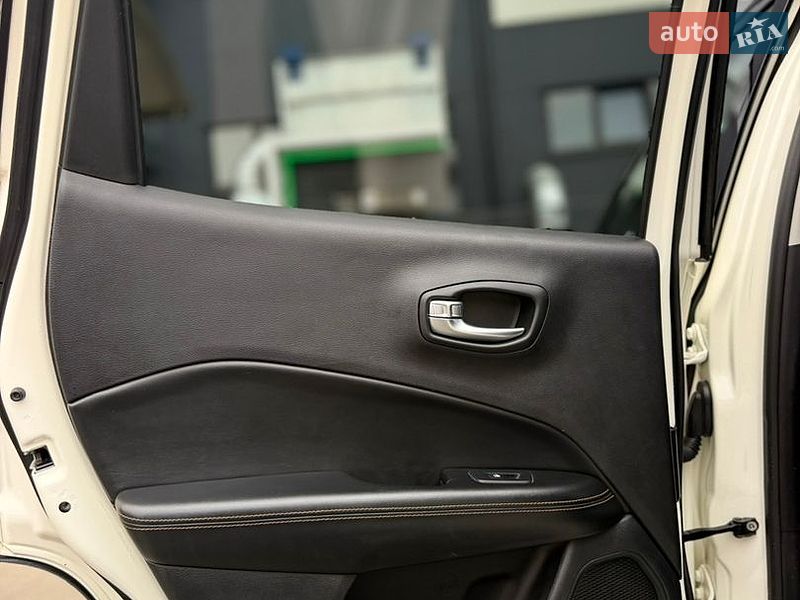Позашляховик / Кросовер Jeep Compass 2018 в Львові