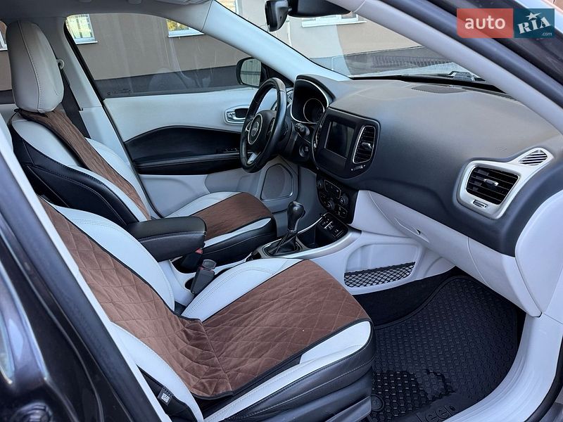 Позашляховик / Кросовер Jeep Compass 2017 в Ромнах фото 27 Позашляховик / Кросовер Jeep Compass 2017 в Ромнах