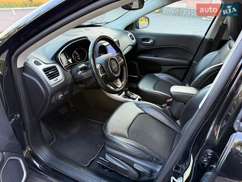 Позашляховик / Кросовер Jeep Compass 2020 в Ромнах