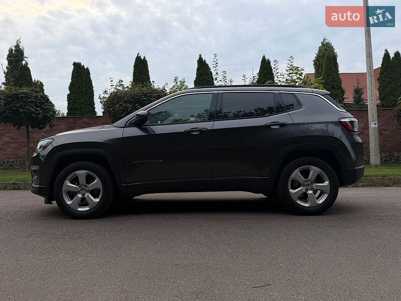 Позашляховик / Кросовер Jeep Compass 2021 в Рівному