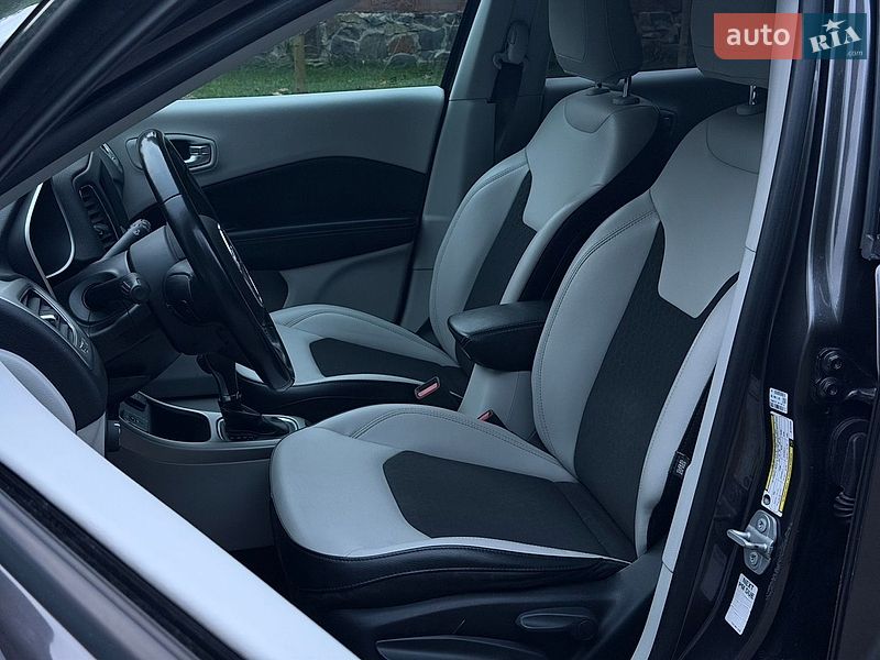 Позашляховик / Кросовер Jeep Compass 2021 в Рівному