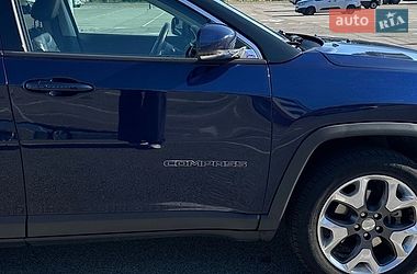 Внедорожник / Кроссовер Jeep Compass 2017 в Киеве