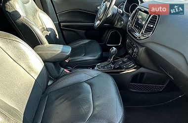 Внедорожник / Кроссовер Jeep Compass 2017 в Киеве