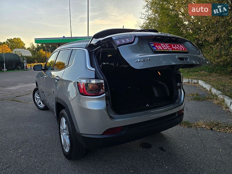 Внедорожник / Кроссовер Jeep Compass 2022 в Полтаве