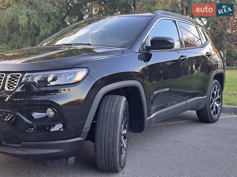Jeep Compass 2025