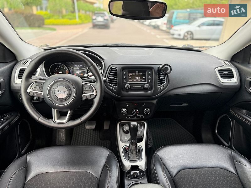 Внедорожник / Кроссовер Jeep Compass 2018 в Киеве фото 12 Внедорожник / Кроссовер Jeep Compass 2018 в Киеве