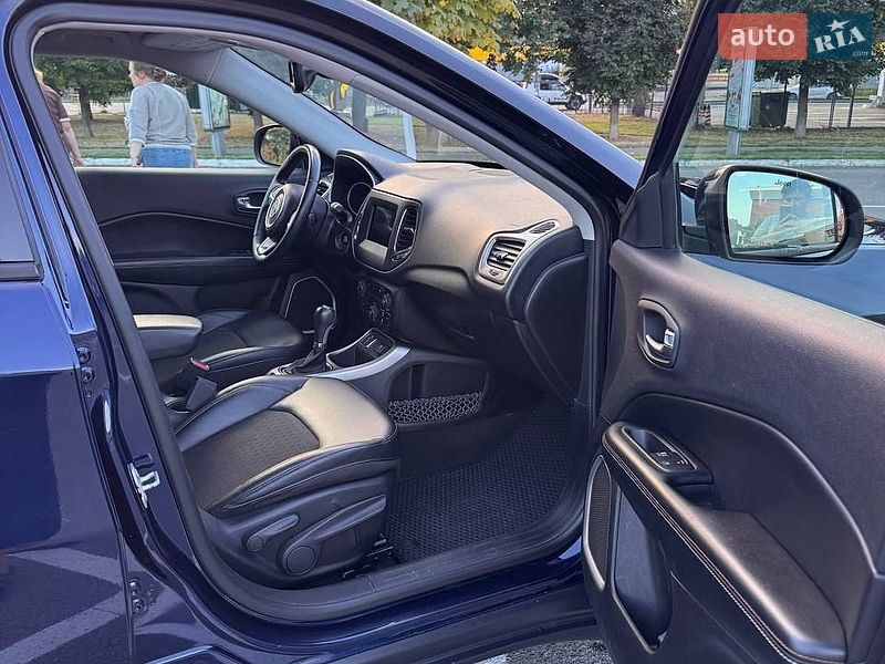 Позашляховик / Кросовер Jeep Compass 2017 в Броварах фото 10 Позашляховик / Кросовер Jeep Compass 2017 в Броварах