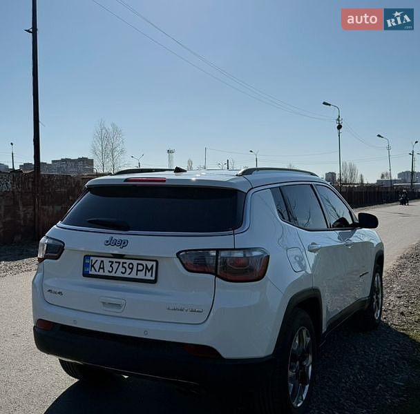 Внедорожник / Кроссовер Jeep Compass 2018 в Киеве