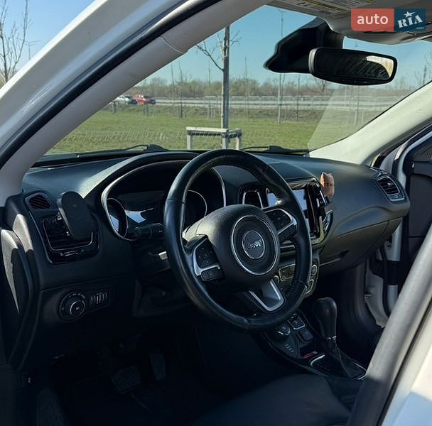 Внедорожник / Кроссовер Jeep Compass 2018 в Киеве