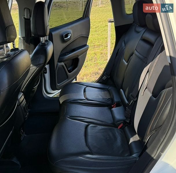 Внедорожник / Кроссовер Jeep Compass 2018 в Киеве
