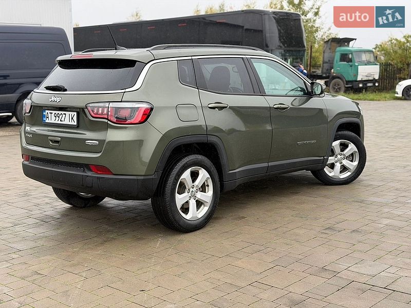 Внедорожник / Кроссовер Jeep Compass 2017 в Калуше