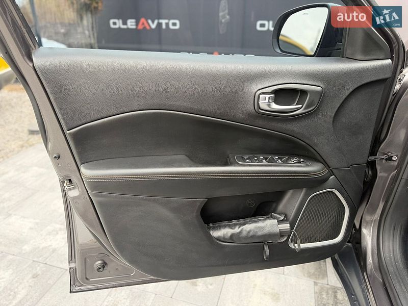 Внедорожник / Кроссовер Jeep Compass 2019 в Виннице