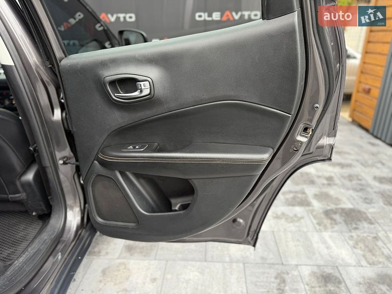 Внедорожник / Кроссовер Jeep Compass 2019 в Виннице