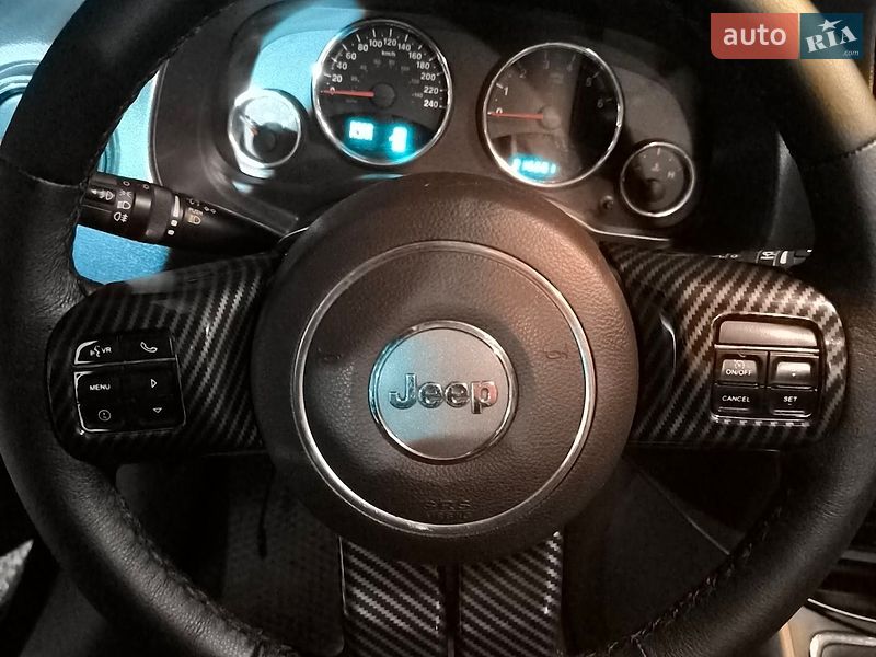 Внедорожник / Кроссовер Jeep Compass 2011 в Корсуне-Шевченковском