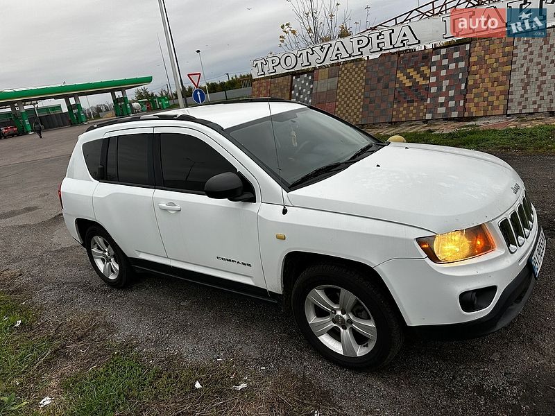 Внедорожник / Кроссовер Jeep Compass 2015 в Полтаве