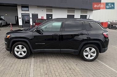 Внедорожник / Кроссовер Jeep Compass 2018 в Ровно