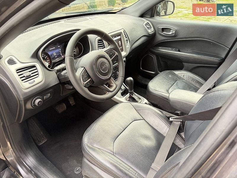 Внедорожник / Кроссовер Jeep Compass 2020 в Кутах