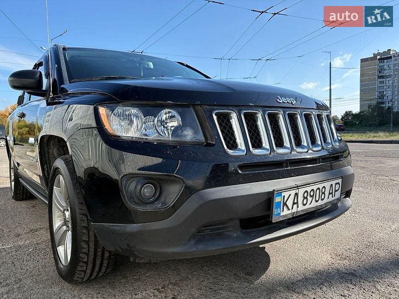 Внедорожник / Кроссовер Jeep Compass 2013 в Киеве фото 3 Внедорожник / Кроссовер Jeep Compass 2013 в Киеве