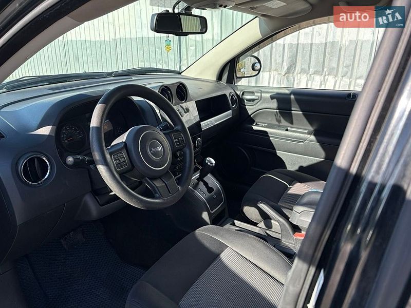 Внедорожник / Кроссовер Jeep Compass 2013 в Киеве фото 9 Внедорожник / Кроссовер Jeep Compass 2013 в Киеве
