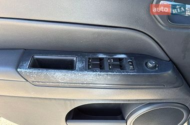 Внедорожник / Кроссовер Jeep Compass 2013 в Киеве фото 13 Внедорожник / Кроссовер Jeep Compass 2013 в Киеве