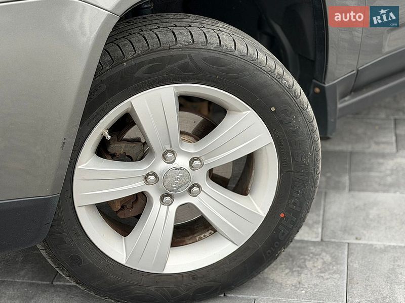 Внедорожник / Кроссовер Jeep Compass 2012 в Виннице