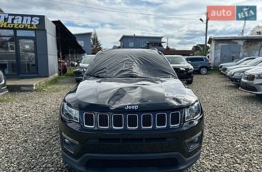 Внедорожник / Кроссовер Jeep Compass 2017 в Стрые