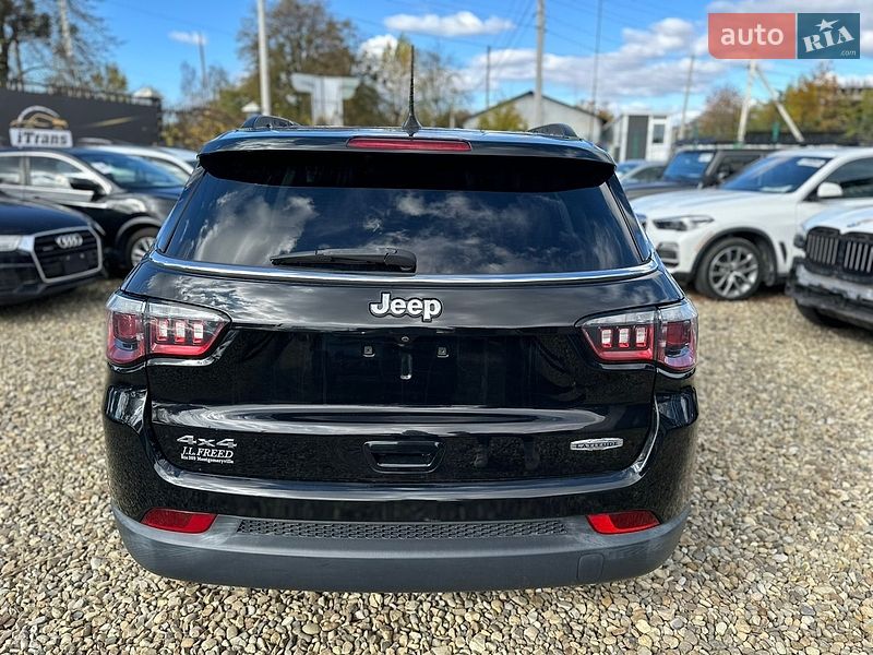 Внедорожник / Кроссовер Jeep Compass 2017 в Стрые