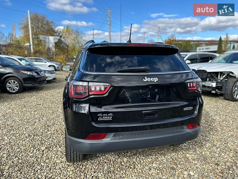 Внедорожник / Кроссовер Jeep Compass 2017 в Стрые