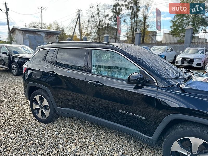 Внедорожник / Кроссовер Jeep Compass 2017 в Стрые