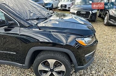Внедорожник / Кроссовер Jeep Compass 2017 в Стрые