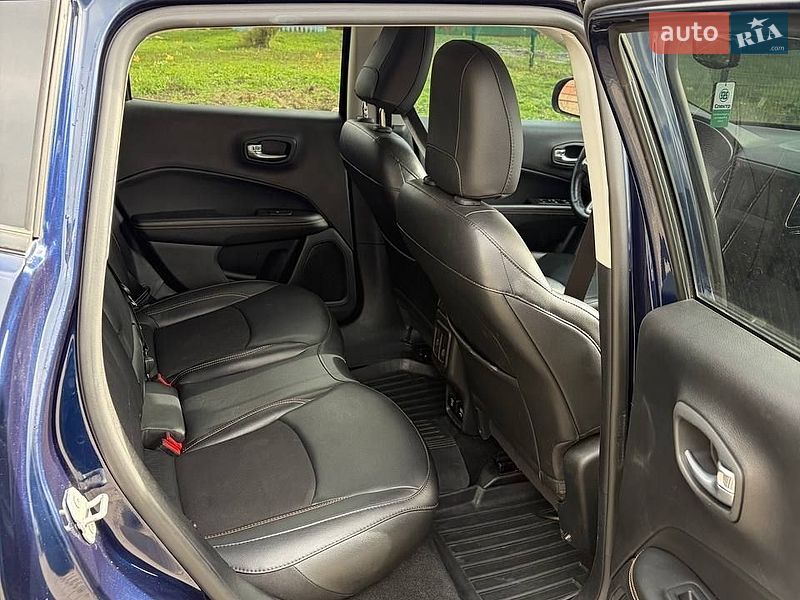 Внедорожник / Кроссовер Jeep Compass 2018 в Ровно