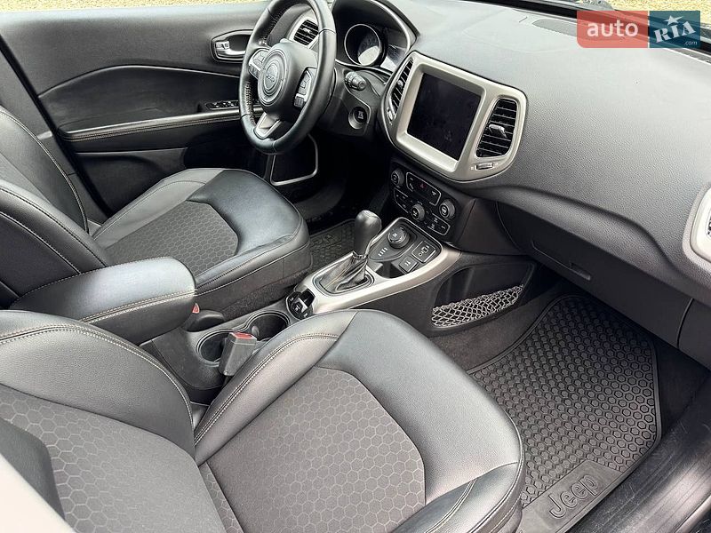 Внедорожник / Кроссовер Jeep Compass 2018 в Львове
