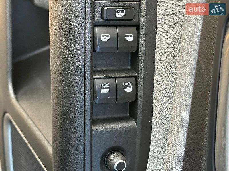 Внедорожник / Кроссовер Jeep Compass 2023 в Ровно
