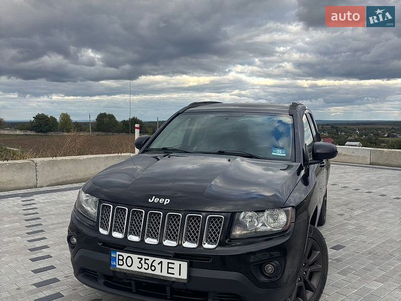 Позашляховик / Кросовер Jeep Compass 2015 в Кременці