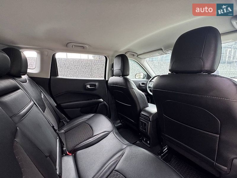 Внедорожник / Кроссовер Jeep Compass 2019 в Луцке