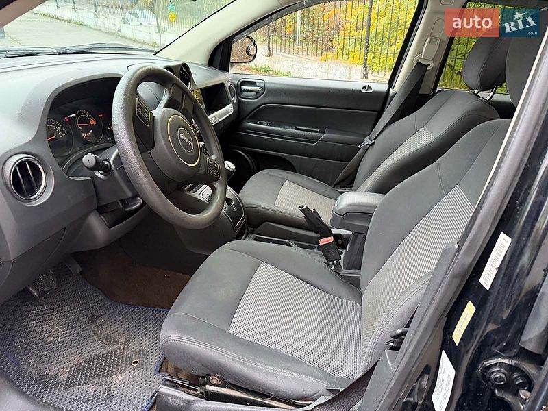 Внедорожник / Кроссовер Jeep Compass 2013 в Киеве