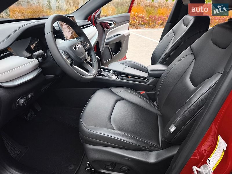 Позашляховик / Кросовер Jeep Compass 2025 в Луцьку фото 32 Позашляховик / Кросовер Jeep Compass 2025 в Луцьку
