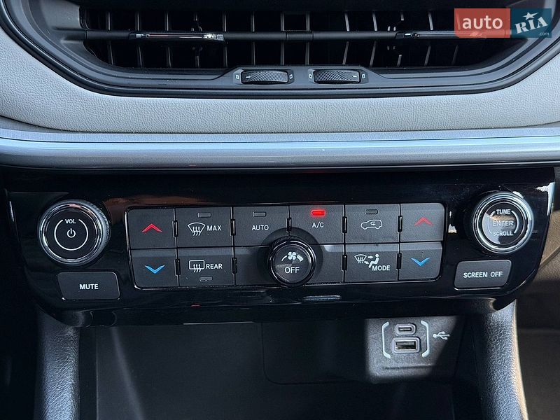 Позашляховик / Кросовер Jeep Compass 2024 в Стрию
