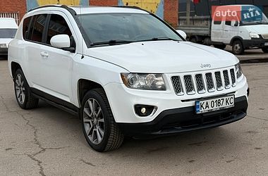 Позашляховик / Кросовер Jeep Compass 2015 в Чернігові