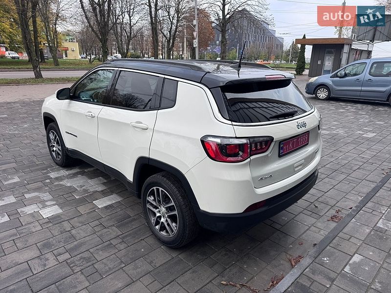 Внедорожник / Кроссовер Jeep Compass 2017 в Ровно