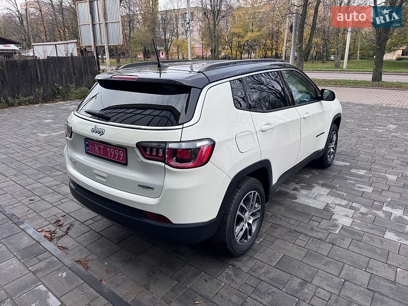Внедорожник / Кроссовер Jeep Compass 2017 в Ровно